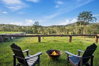 The Hitching Rail Hut - Romantic, Rural, Horses - 8