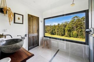 The Hitching Rail Hut - Romantic, Rural, Horses - 2