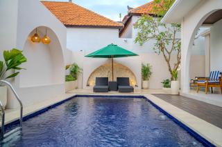 Nara Segara Canggu Villa - 0