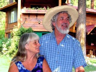 Luxurious Bed and Breakfast Suite for One or Two Couples near Kettle Falls, Washington - 1