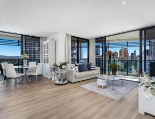 Oracle Tower 1 Broadbeach - 1