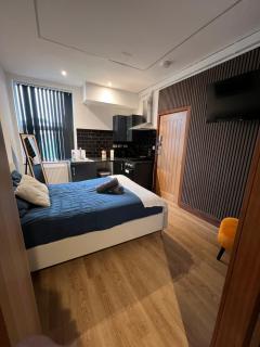 Globe Apartments M16 - 3