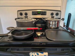 Cute 2 Bedroom Apartment 7 minutes from the falls! - 9