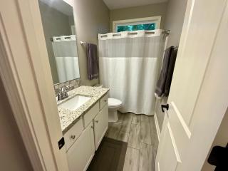 Secretariat Cottage at the Woodford Inn - 4