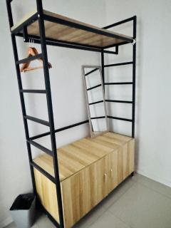 Chic newly furnished 3BR condo close to airport - 2