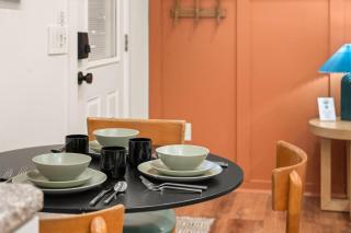 Madeira Secluded Cottage 5-Min walk to Amphitheater, lighthouse, downtown - 2