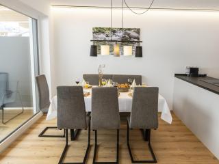 Alpine apartment with dream view & garden feeling - 5