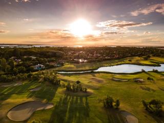 Houses and Apts. in Albarella 24882 - 4