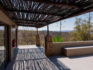 Elements Bush Villa 295 - 6