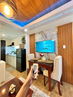 J&J Havenstay Ananda Square - 3