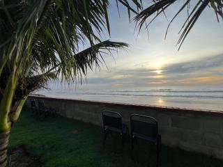 Villa sát biển, 6pn, 9 giường, 7 toilet, hồ bơi riêng, bãi biển, sân vườn - 4