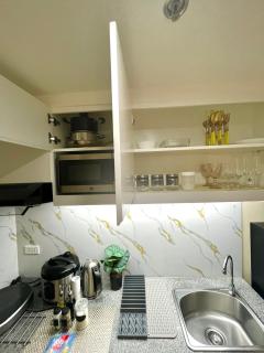 J&J Havenstay Ananda Square - 7