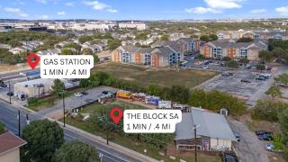 Entire Home by La Cantera, Sleeps 10-12 - 6