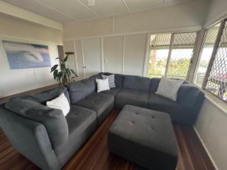 Beach Shack On Barlow - 8