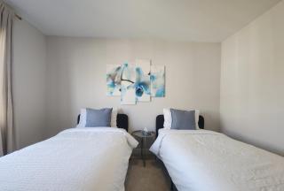 Spacious Family Home in Barrhaven - 4