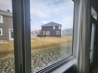 Spacious Family Home in Barrhaven - 1