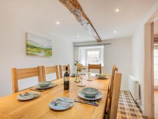 4 Bed in Hackthorpe SZ321 - 9