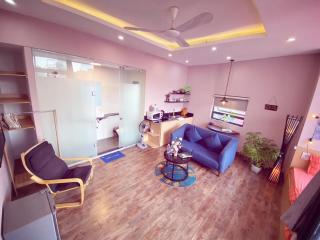 MAY - SKY View VH - 09756-59323 - 9