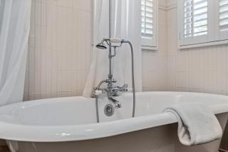 Sevilla Grand l Walk to DNTN l Outdoor Relaxation - 8