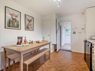 3 Bed in Keswick 95858 - 2