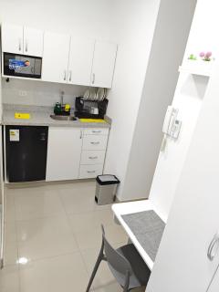 Habitacion con entrada independiente y aire acondicionado, Centro Piura - 9