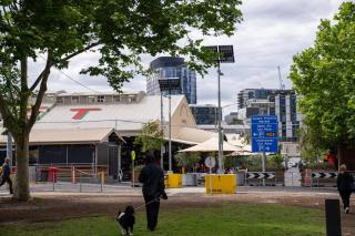 Home in the Sky 2BR,2BA with City Views,Pool & Gym - 8