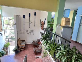 MayFlower Hotel & Hostal - 5