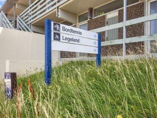 Apartment with terrace in a holiday park - 5