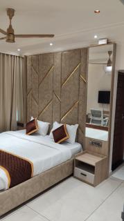 Munnar Peak Paradise - 5