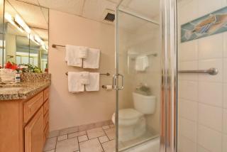 Maui Kai 206 · MK 206 Updated OceanFront Studio w Pool AC Views - 1