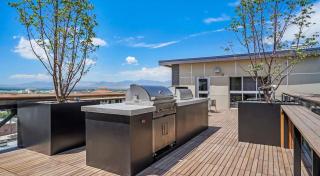 Luxury Central City Escape - 8