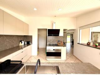 Villa Bel'vi Martinique Pool and Garden - 3