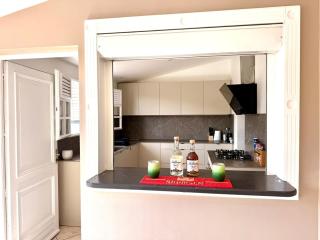 Villa Bel'vi Martinique Pool and Garden - 5