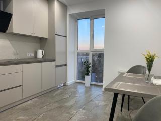 Апартаменти в районі автовокзалу,поруч обласна лікарня,є парковка,автономне опалення - 0