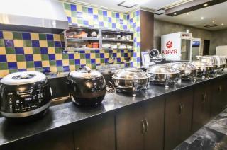 Modern Business Hotel - 2