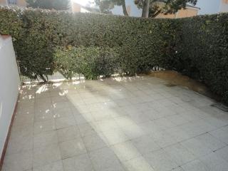 Charmant T2 RDC avec cour, proches commerces et plage, parking et animaux admis - FR-1-777-26 - 1