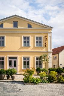 Hotel Mecklenburger Hof Gnoien - Gnoien - 0