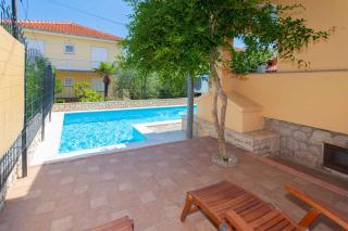 Apartments in Silo - Insel Krk 13482 - 1