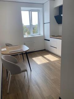 Апартаменти в новому ЖК Great House,автовокзал,поруч обласна лікарня,є парковка,автономне о - 2