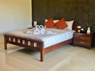 Lanta Feelgood Long beach resort - 8