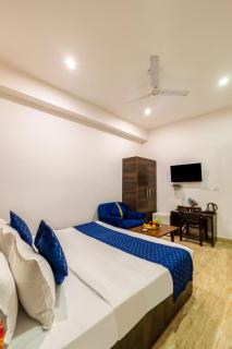 Hotel Apple Tree - Opposite Delhi Aerocity - 2