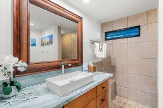 Kahana Village 3 · KHV 3 Remodeled 2BD Condo with Oceanfront Lan - 8