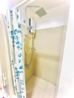 1 bedroom near MOA NAIA with parking slot included pls send valid ids of guests after booking - 2