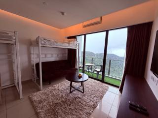 Peak Homes - top hill near Genting Highlands - 7