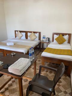 Hotel The Calangute Imperials - 2