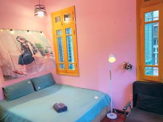 May - YELLOW ROOM 05 - Phone 09756-59323 - 1