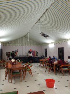 Sunny Desert Camp - 4