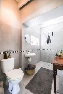 Victorian Style Garden Room , Paarl Central - 9