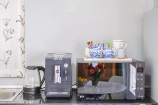 Victorian Style Garden Room , Paarl Central - 5