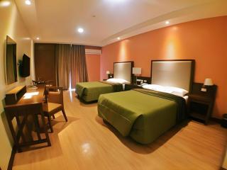 Mansion Garden Hotel - 2